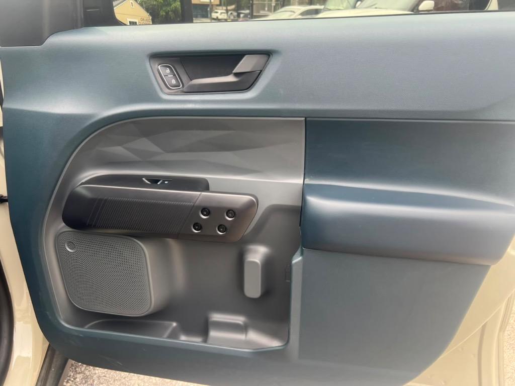 2025 Ford Maverick - $23,995