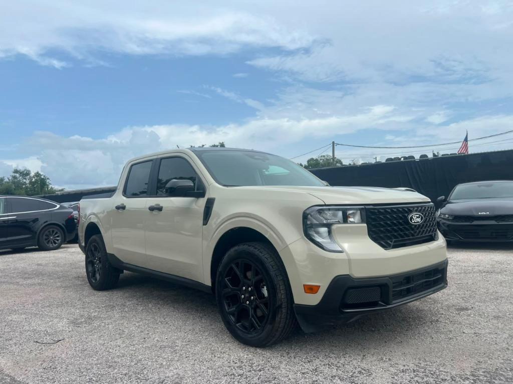 2025 Ford Maverick - $23,995