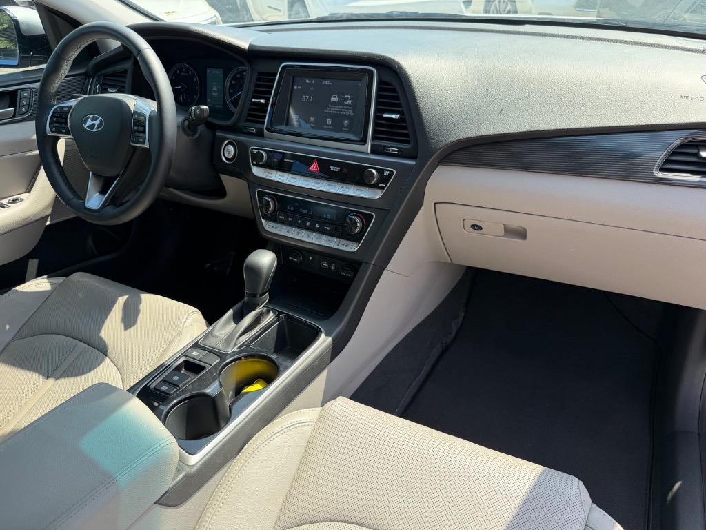 2019 Hyundai Sonata - $10,995