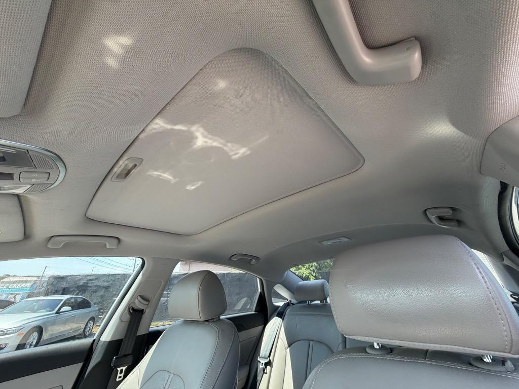 2019 Hyundai Sonata - $10,995