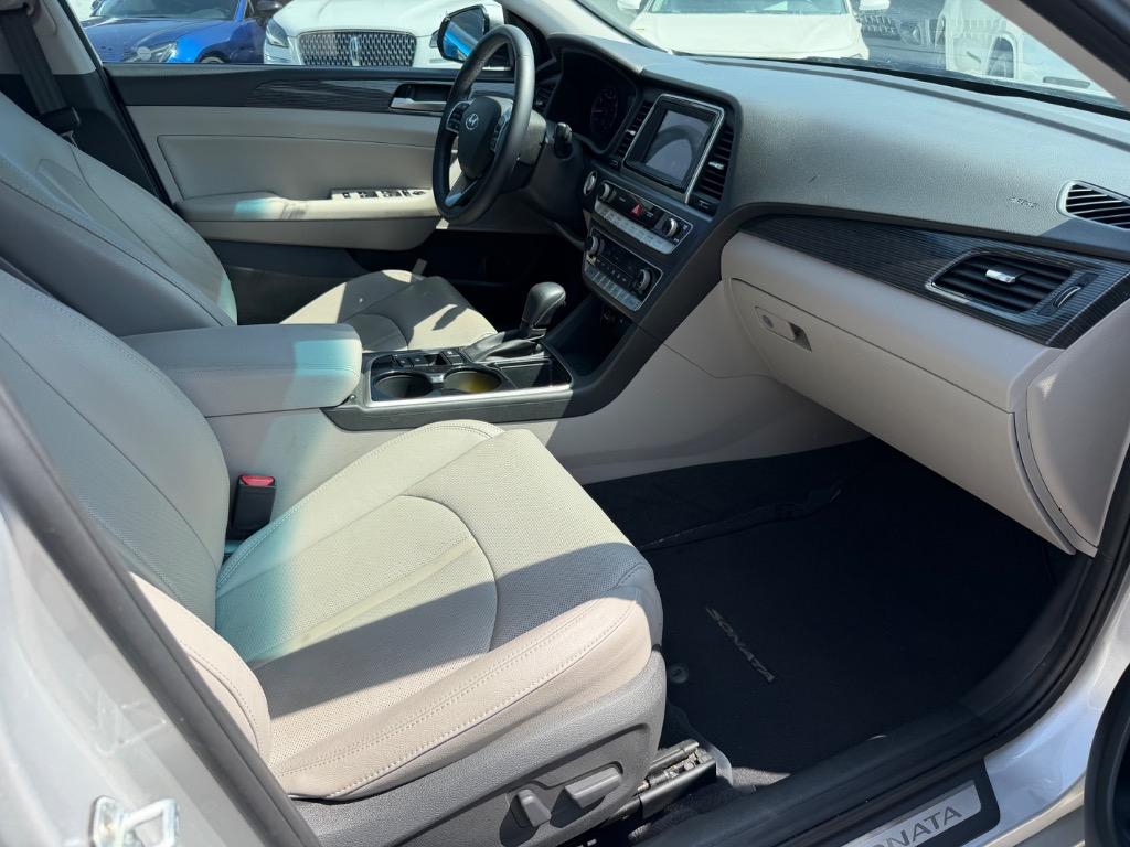 2019 Hyundai Sonata - $10,995