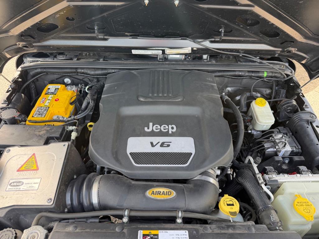 2014 Jeep Wrangler - $15,495