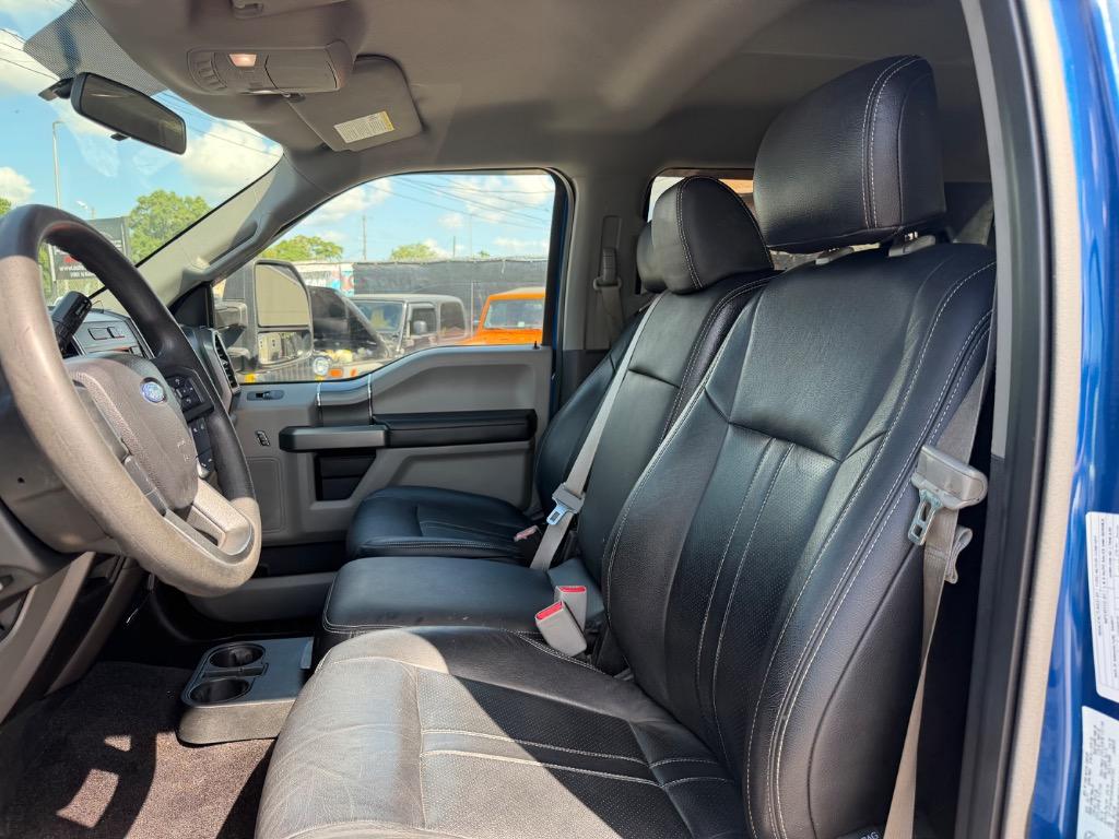 2017 Ford F-150 - $18,995