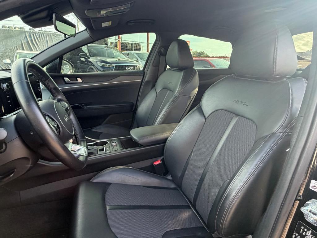 2023 Kia K5 - $17,995