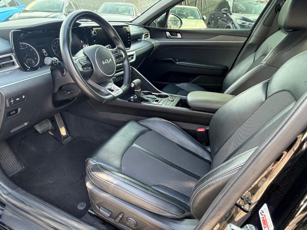 2023 Kia K5 - $17,995