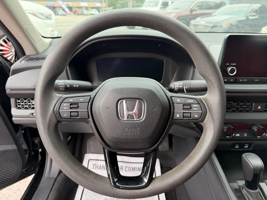 2023 Honda Accord - $17,990