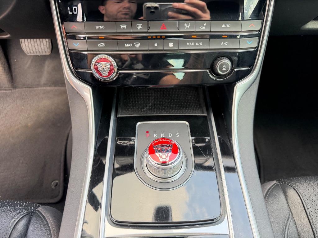 2016 Jaguar XF - $9,995
