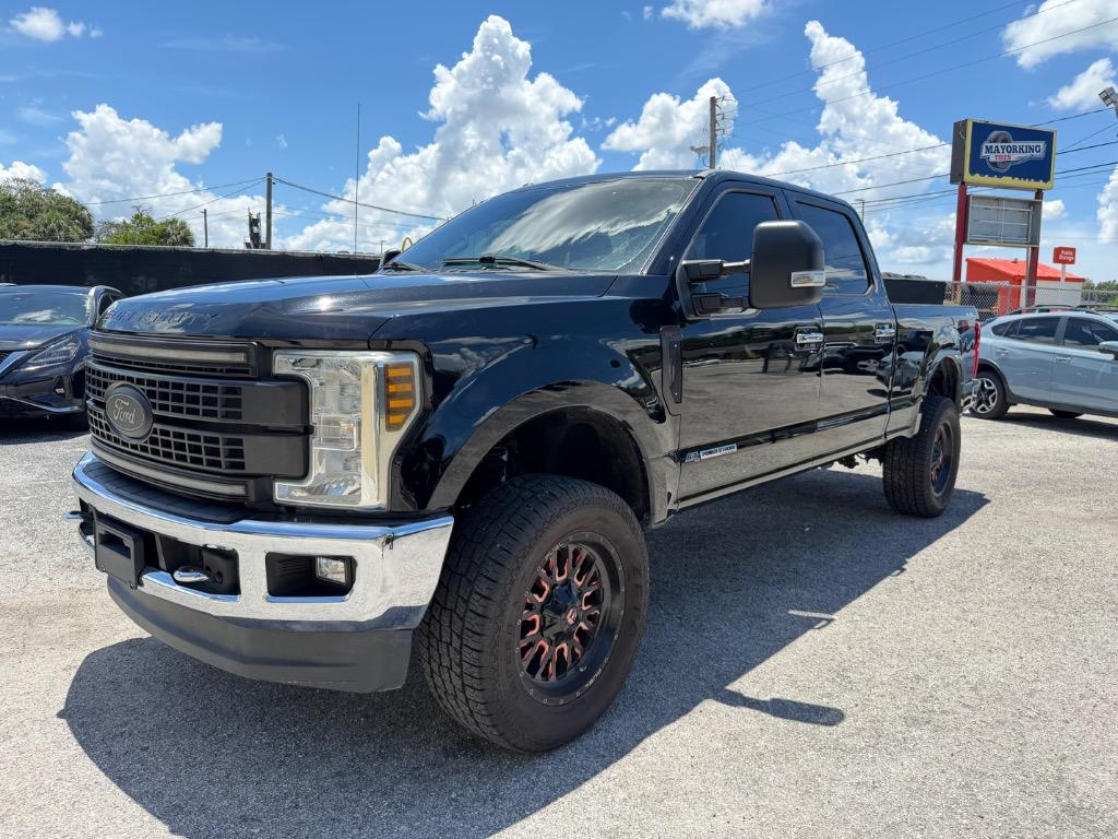 2018 Ford F-250 - $28,995