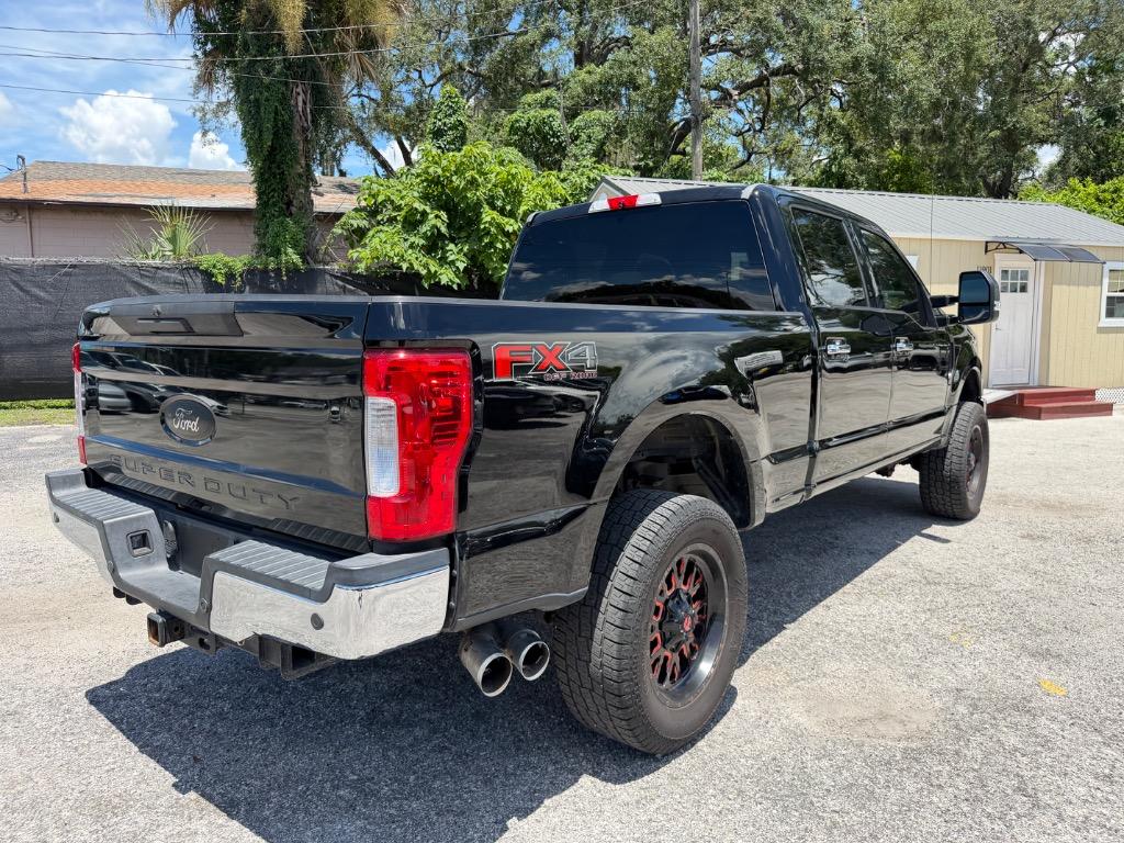 2018 Ford F-250 - $28,995