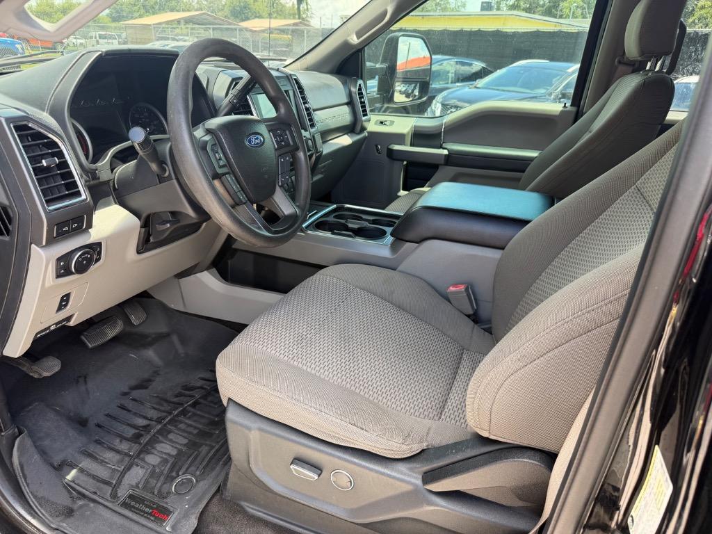 2018 Ford F-250 - $28,995