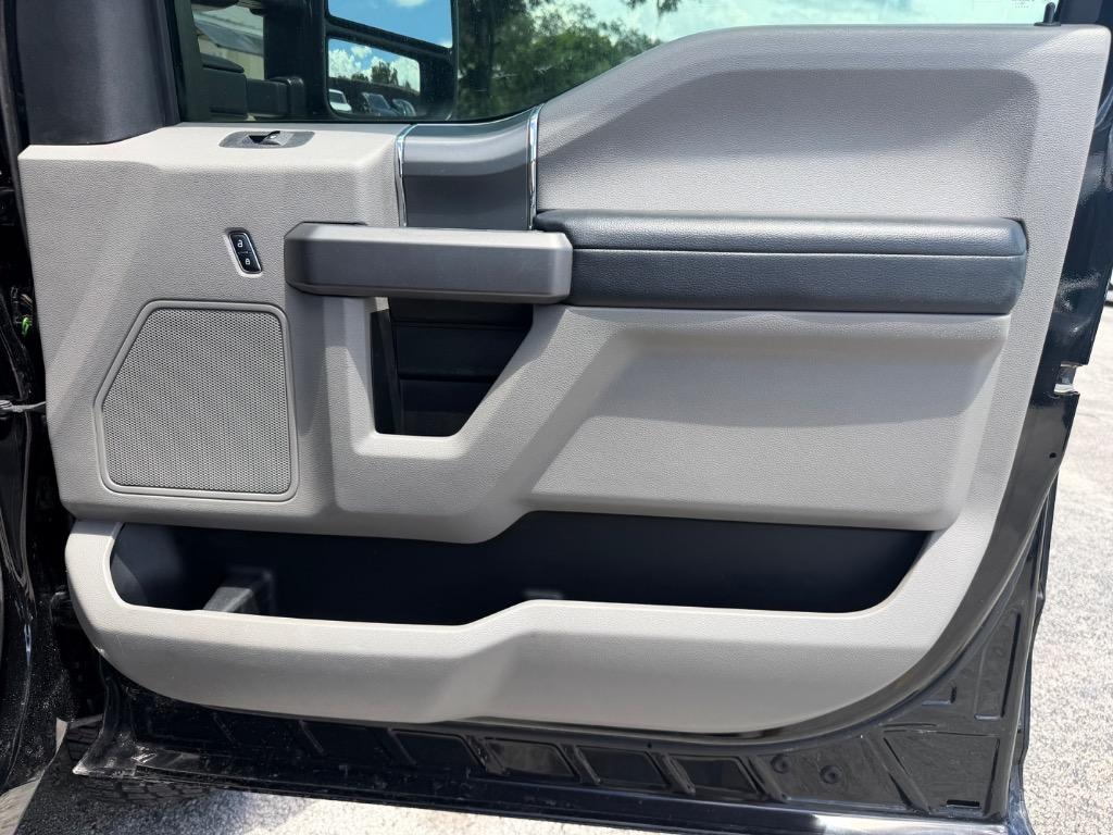 2018 Ford F-250 - $28,995