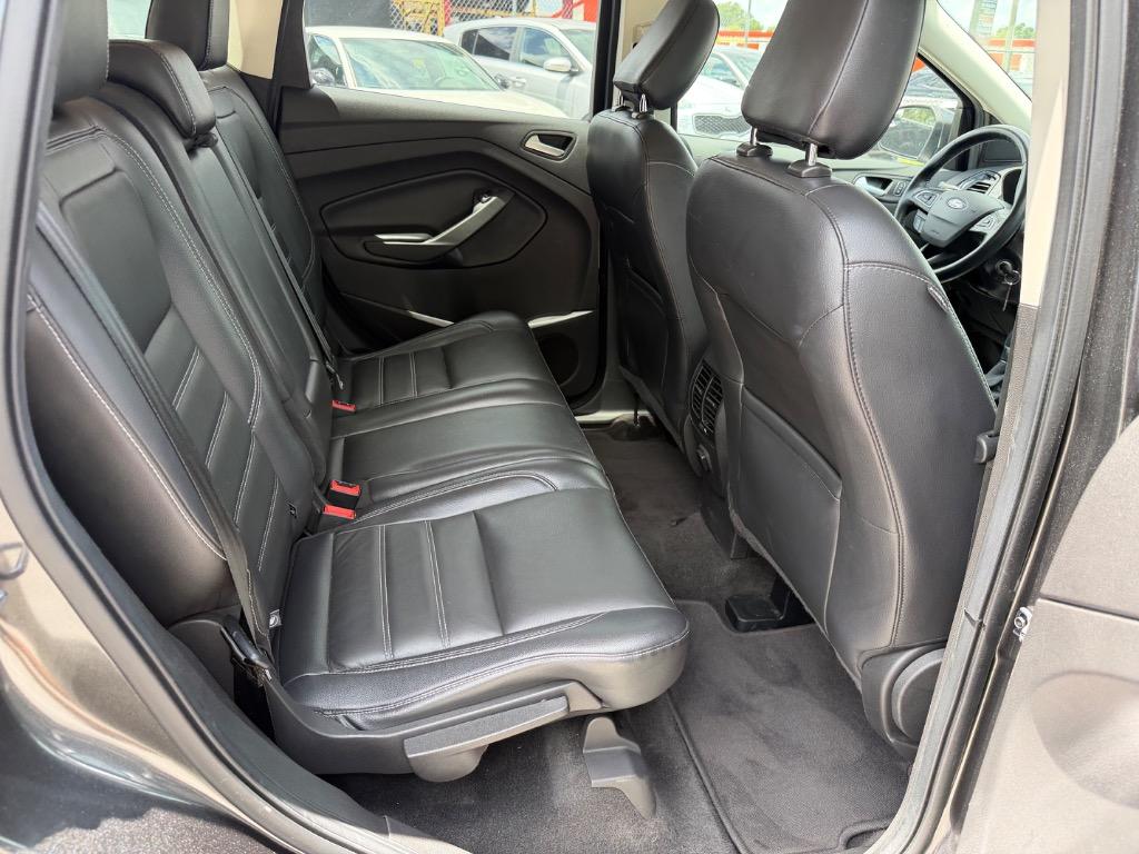 2018 Ford Escape - $9,990