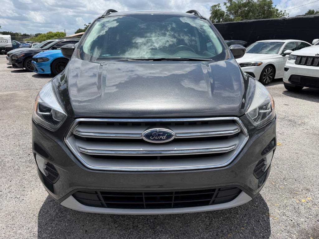 2018 Ford Escape - $9,990