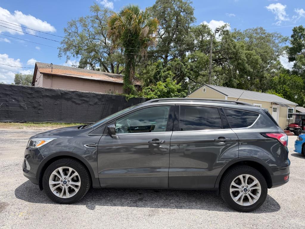 2018 Ford Escape - $9,990