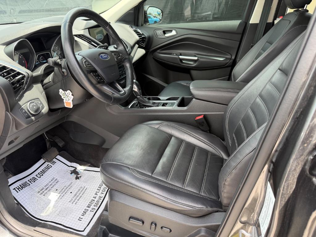2018 Ford Escape - $9,990