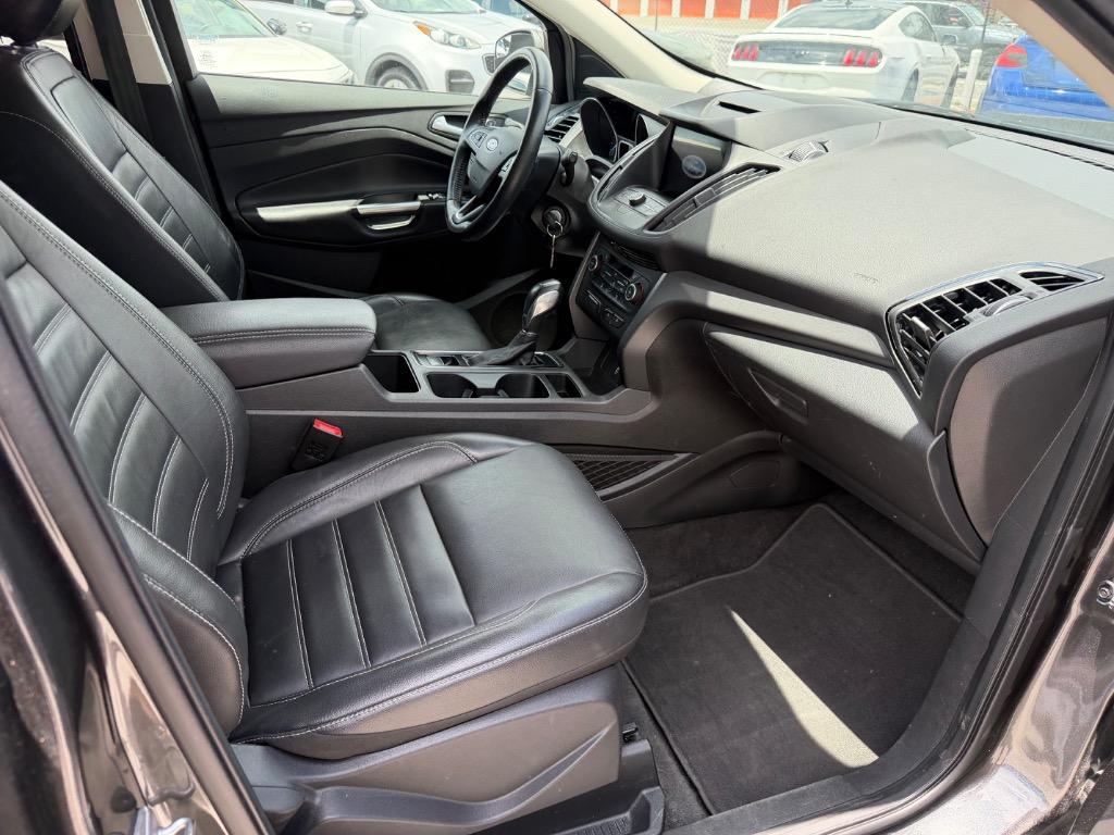 2018 Ford Escape - $9,990