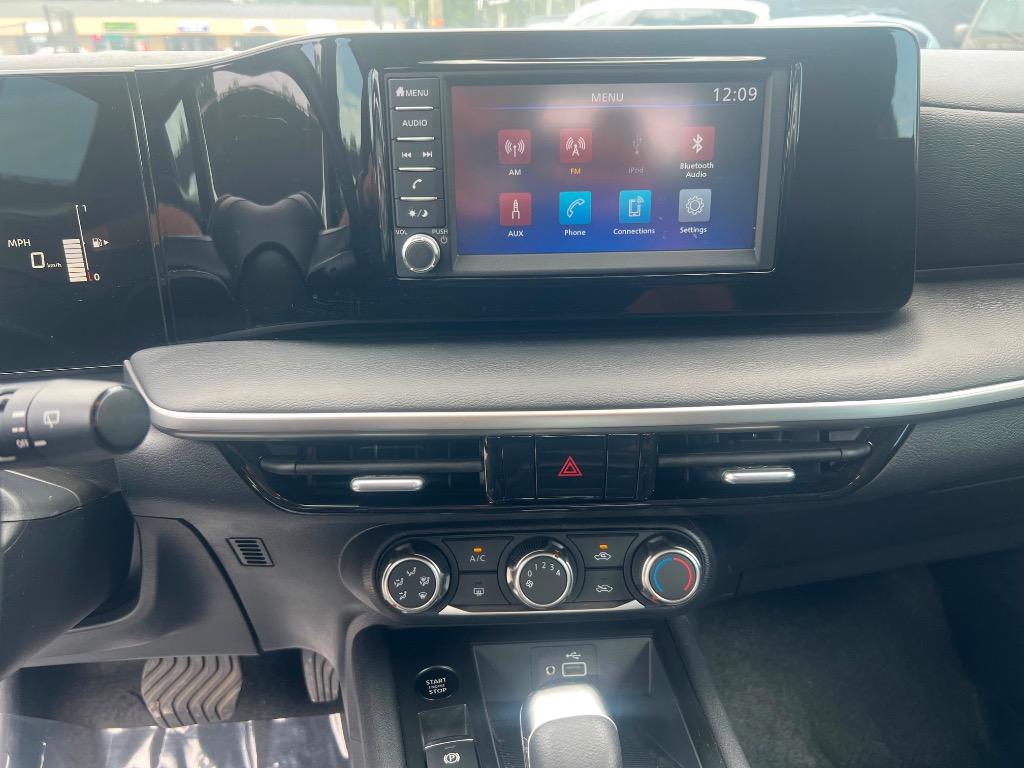 2025 Nissan Kicks - $18,995