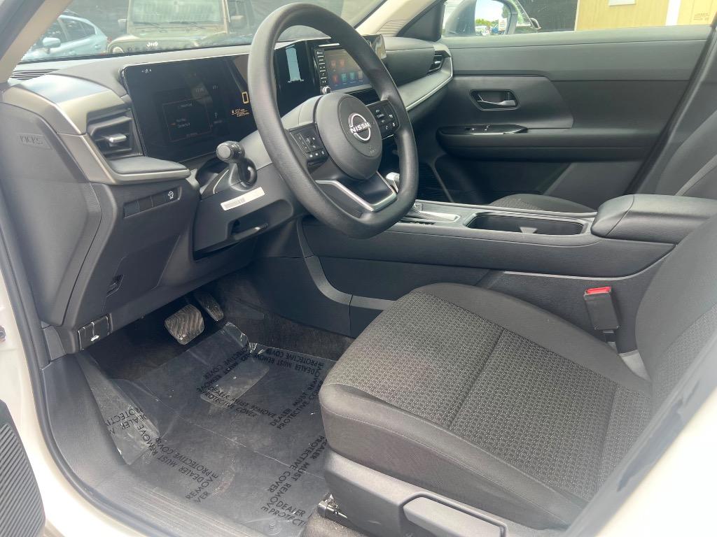 2025 Nissan Kicks - $18,995