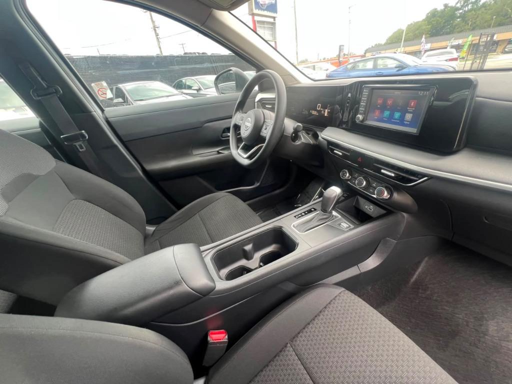 2025 Nissan Kicks - $18,995