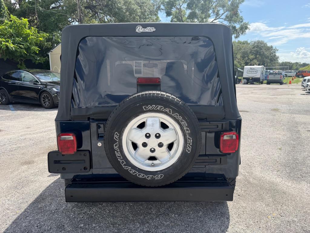 2006 Jeep Wrangler - $9,295