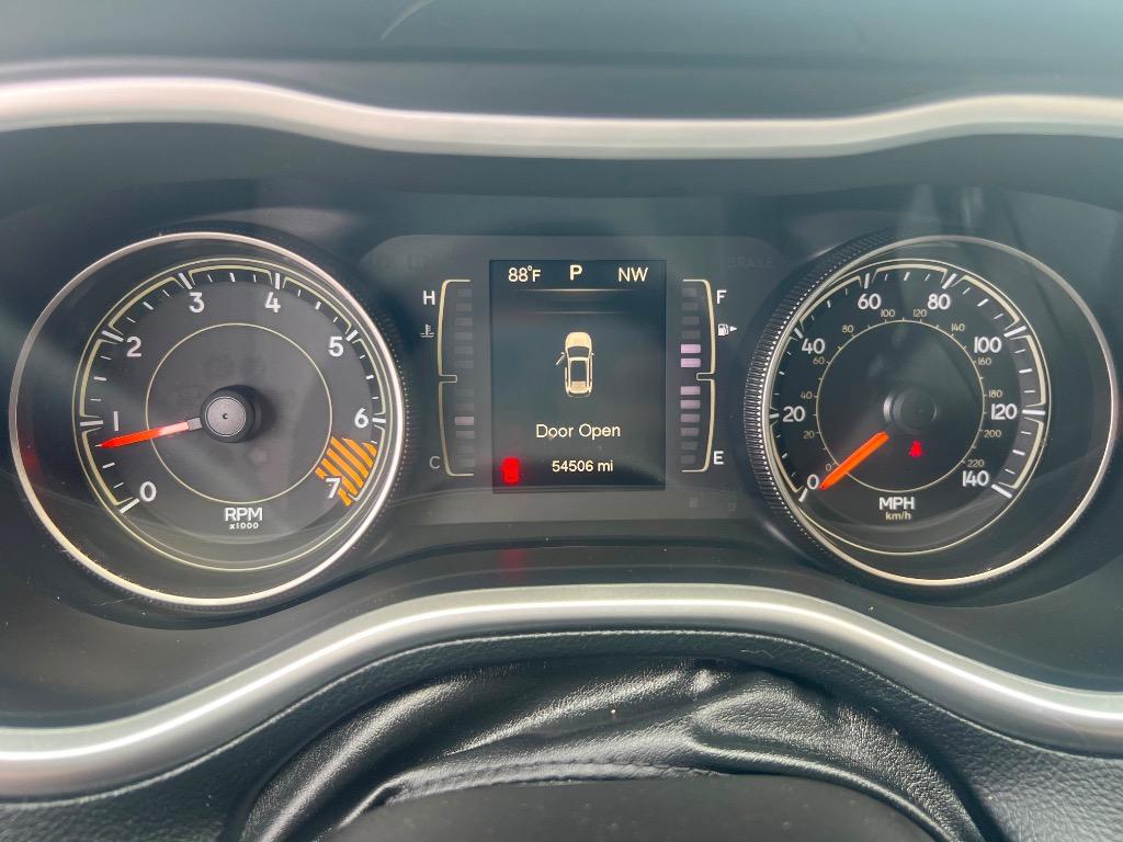 2015 Jeep Cherokee - $7,700