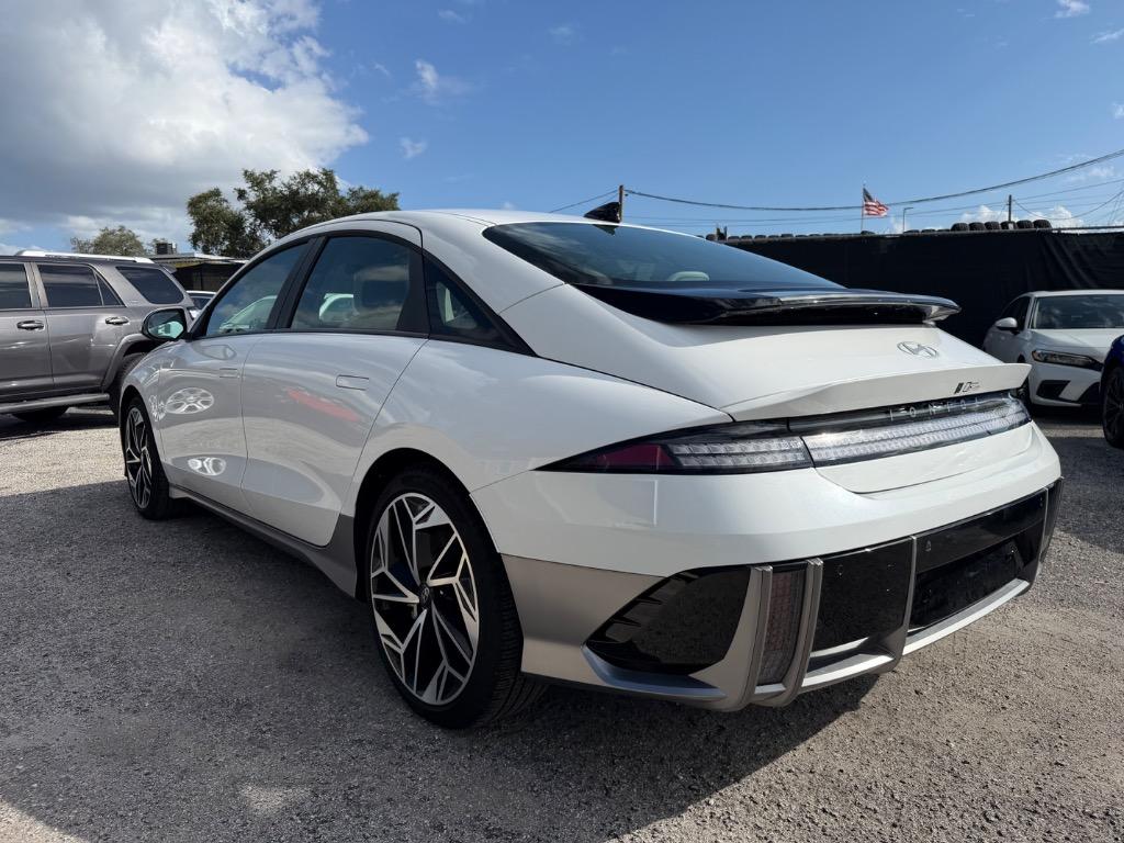 2024 Hyundai Ioniq - $22,995