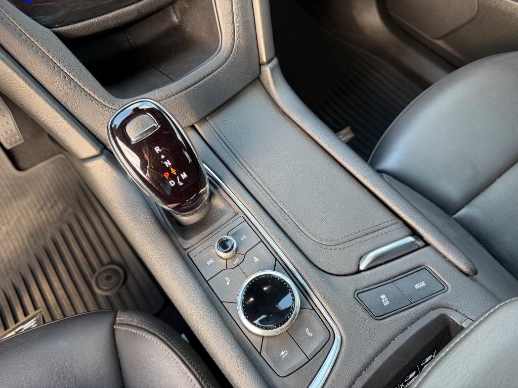 2024 Cadillac XT6 - $25,995