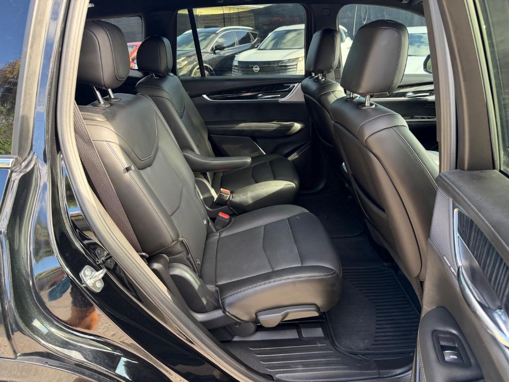 2024 Cadillac XT6 - $25,995
