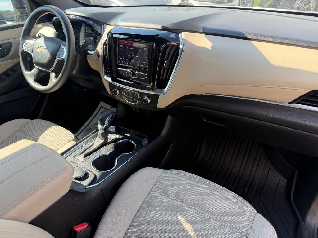 2023 Chevrolet Traverse - $13,590