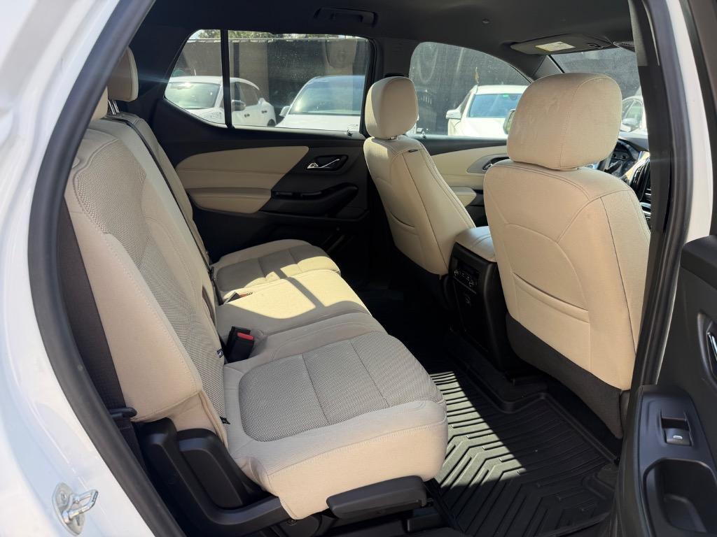2023 Chevrolet Traverse - $13,590