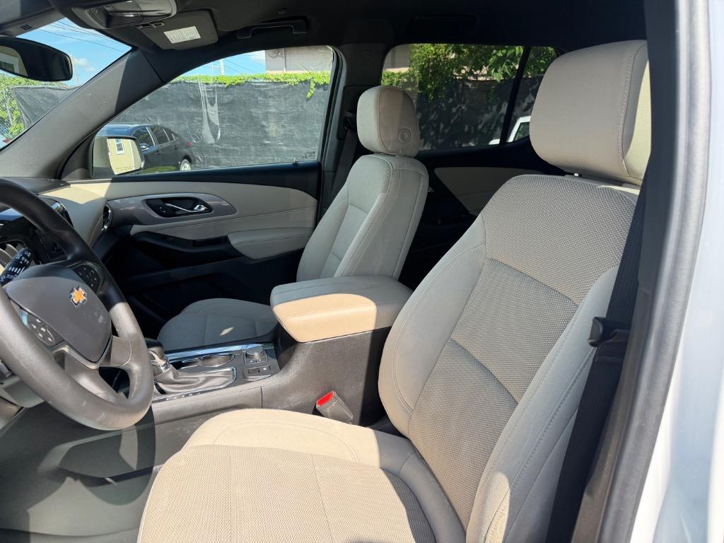 2023 Chevrolet Traverse - $13,590