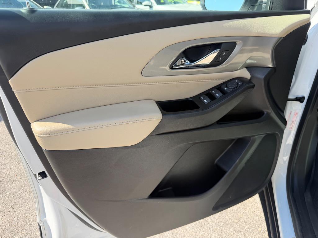 2023 Chevrolet Traverse - $13,590