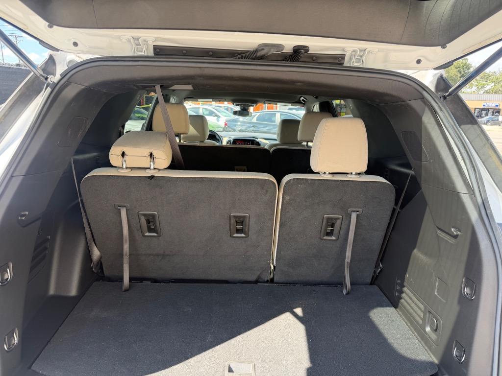 2023 Chevrolet Traverse - $13,590