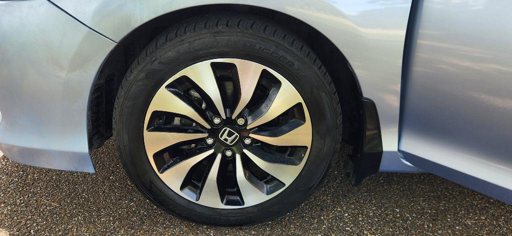 2017 Honda Accord photo