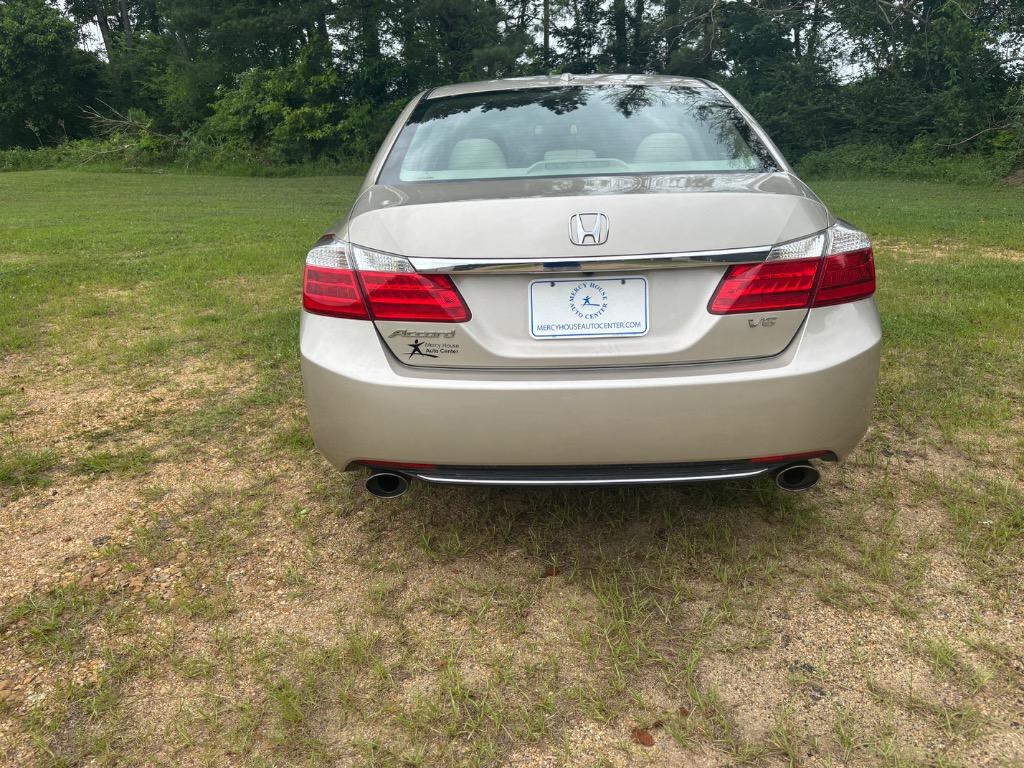 2013 Honda Accord - $14,600