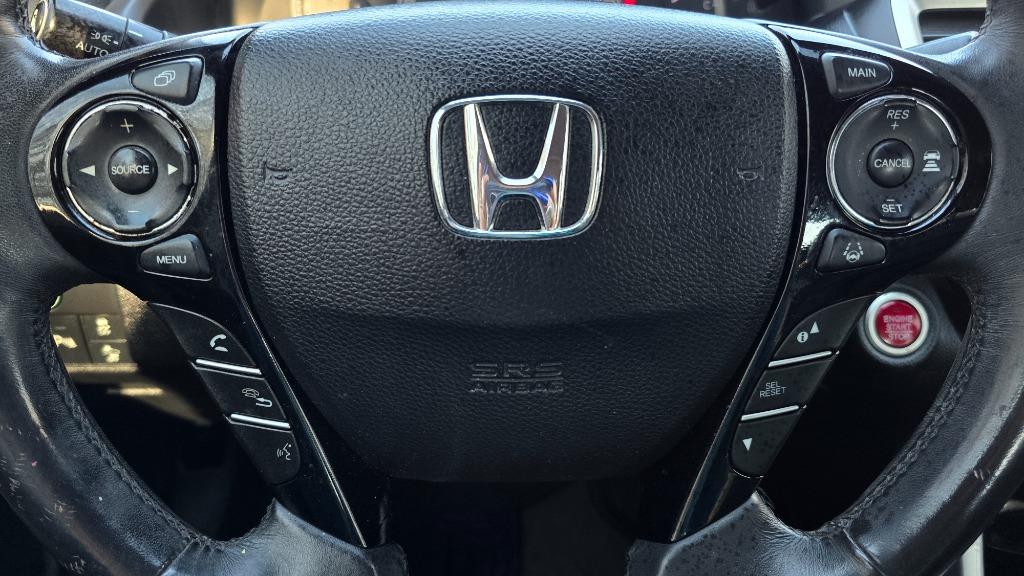 2016 Honda Accord Touring photo