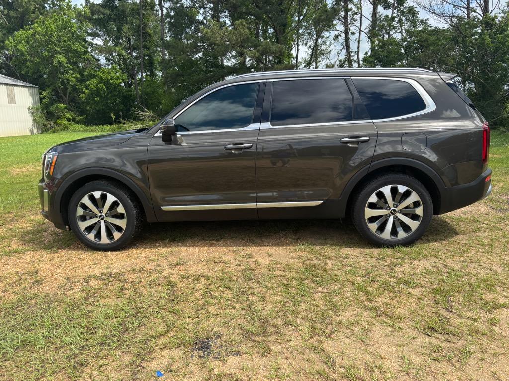2020 Kia Telluride - $17,600