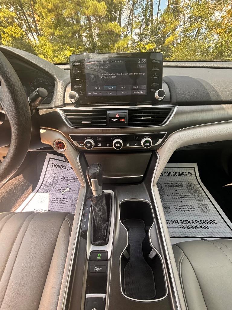 2021 Honda Accord - $22,000