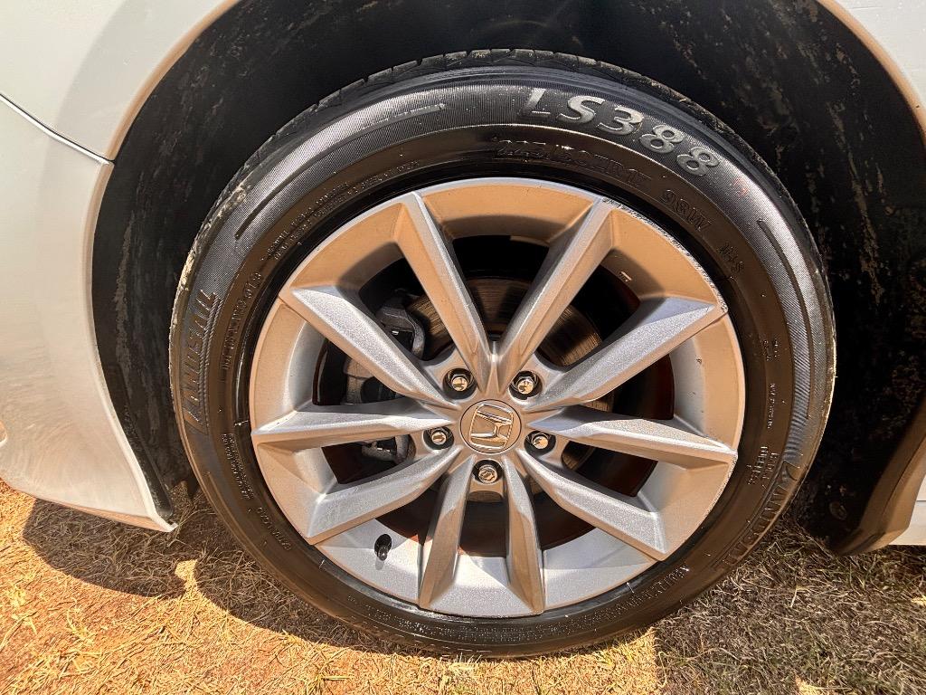 2021 Honda Accord - $22,000
