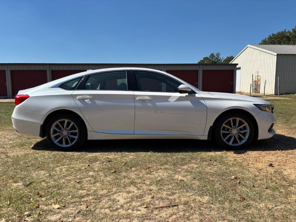 2021 Honda Accord - $22,000