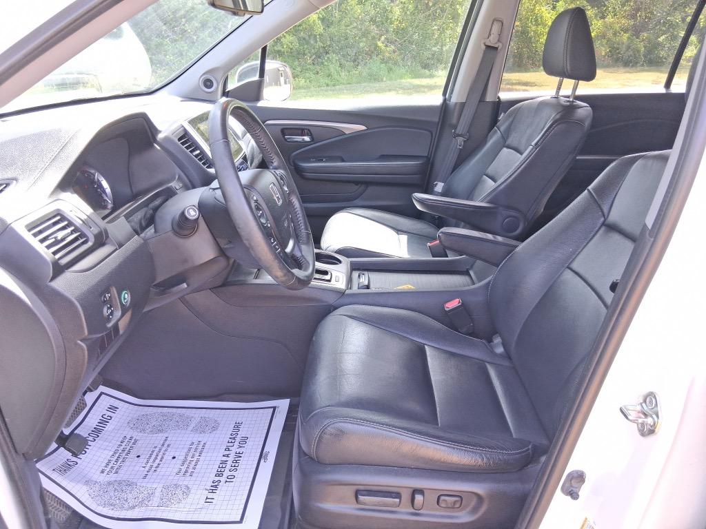 2018 Honda Pilot - $21,500
