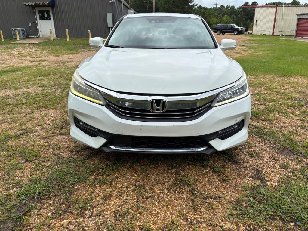 2017 Honda Accord - $18,500