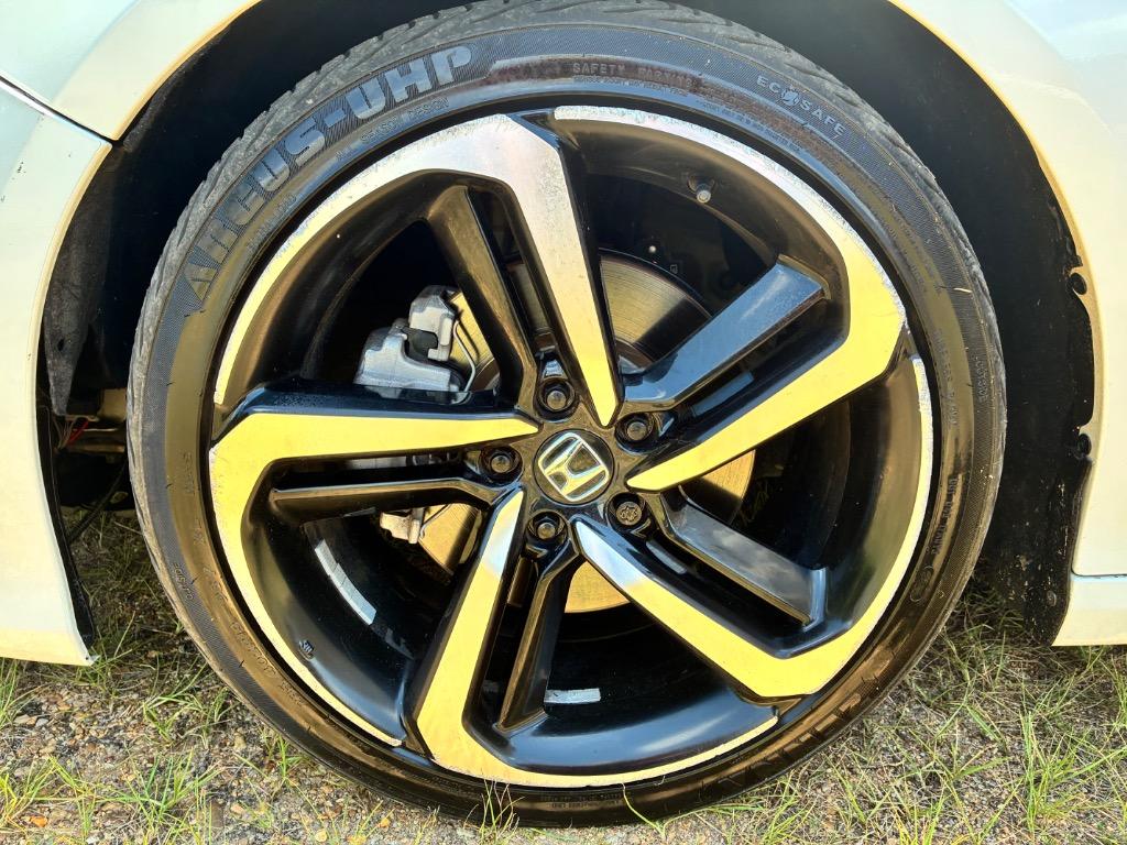 2020 Honda Accord - $21,500