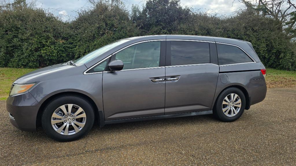 2016 Honda Odyssey EX-L photo