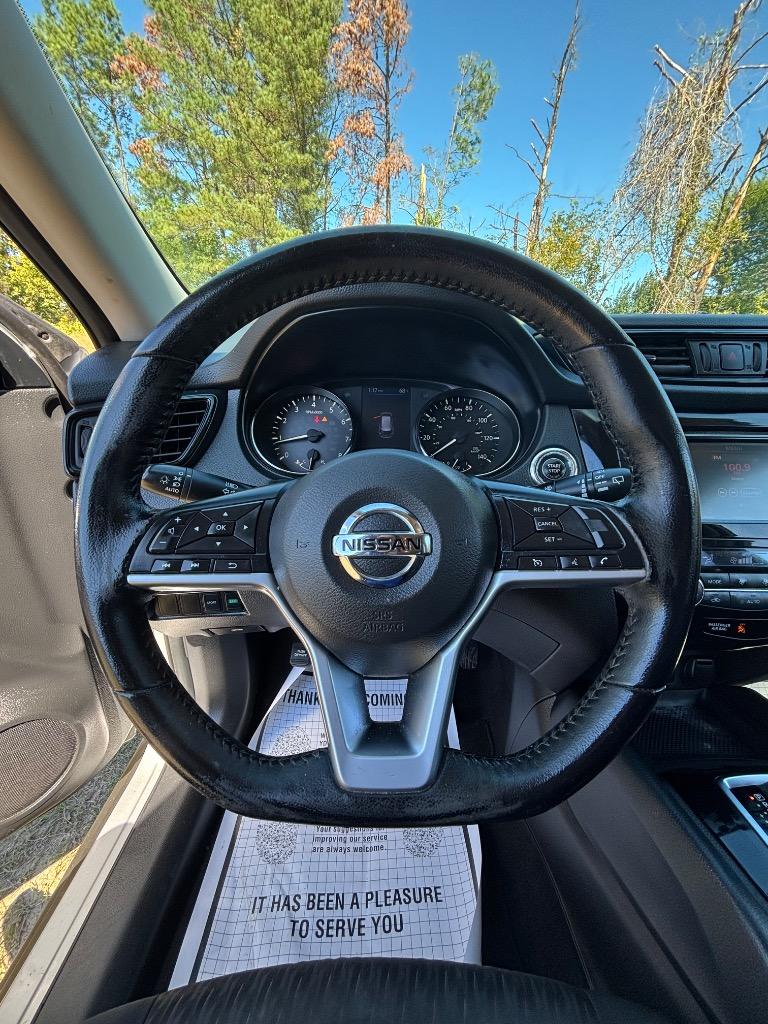 2020 Nissan Rogue - $15,900
