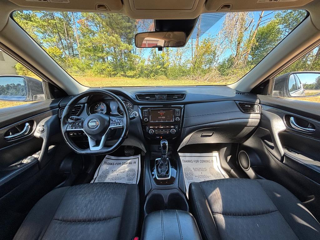 2020 Nissan Rogue - $15,900