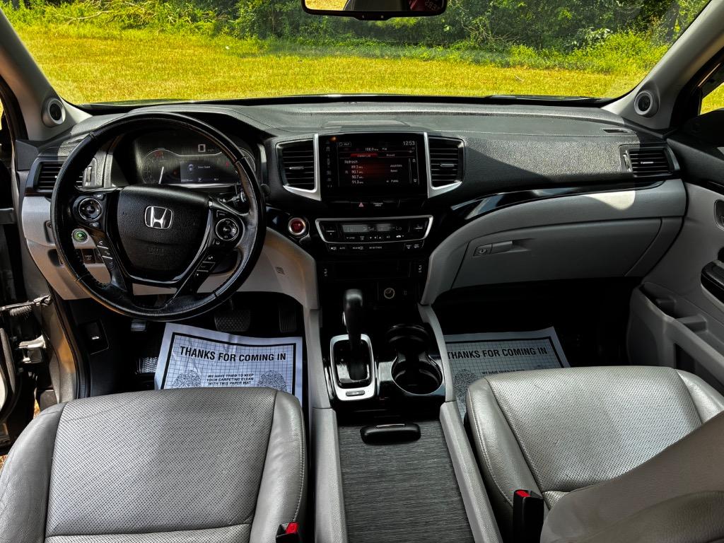 2017 Honda Ridgeline - $24,800
