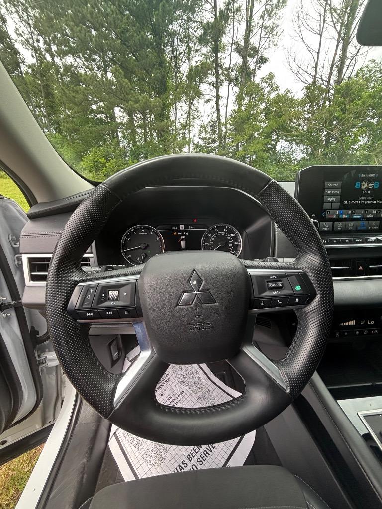 2023 Mitsubishi Outlander - $19,400
