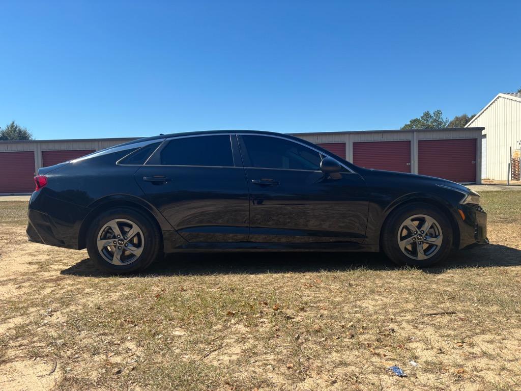 2021 Kia K5 - $20,600
