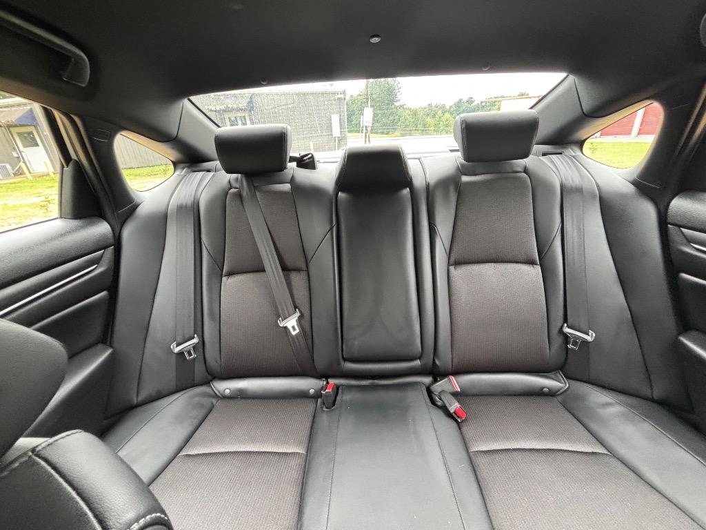 2018 Honda Accord - $19,000